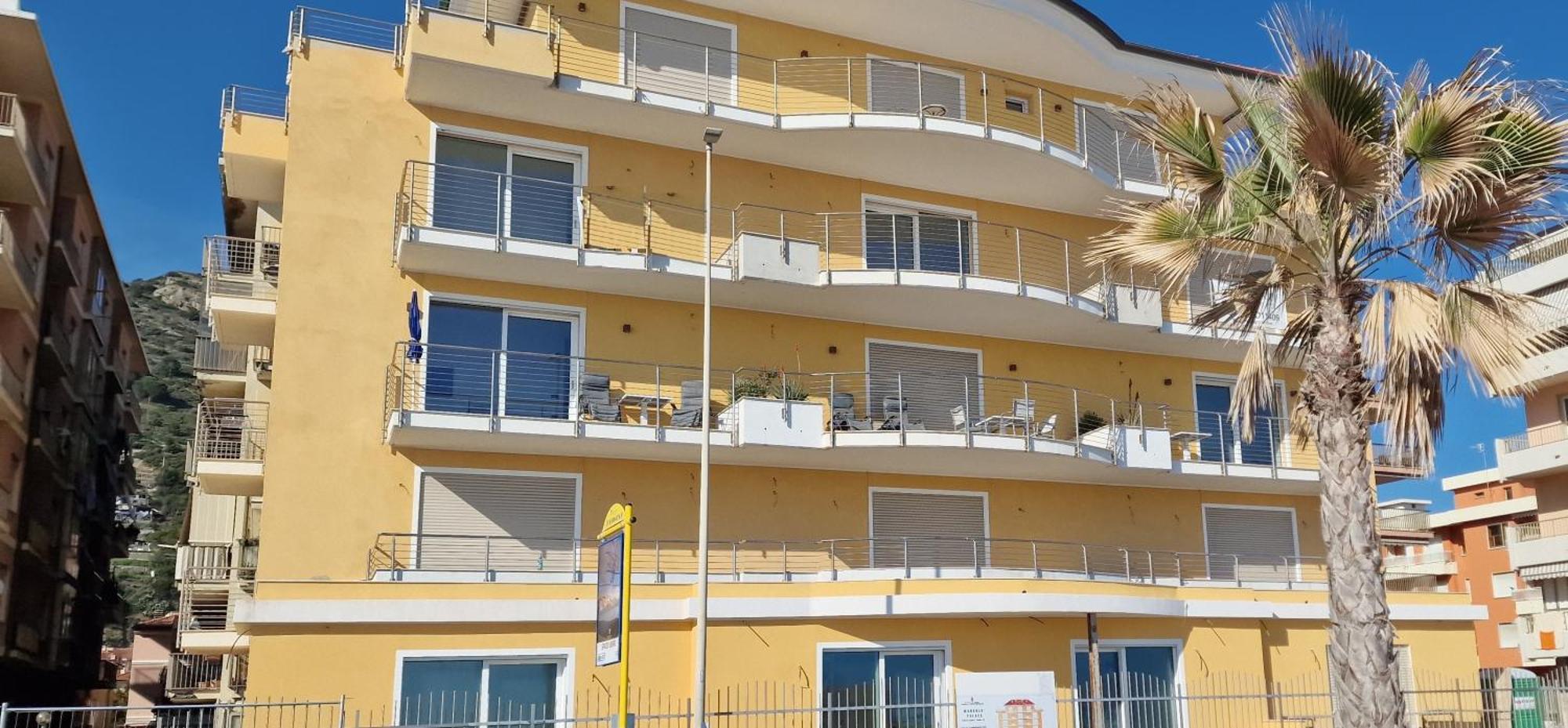 Апартаменты Mare Blu Вентимилья Экстерьер фото